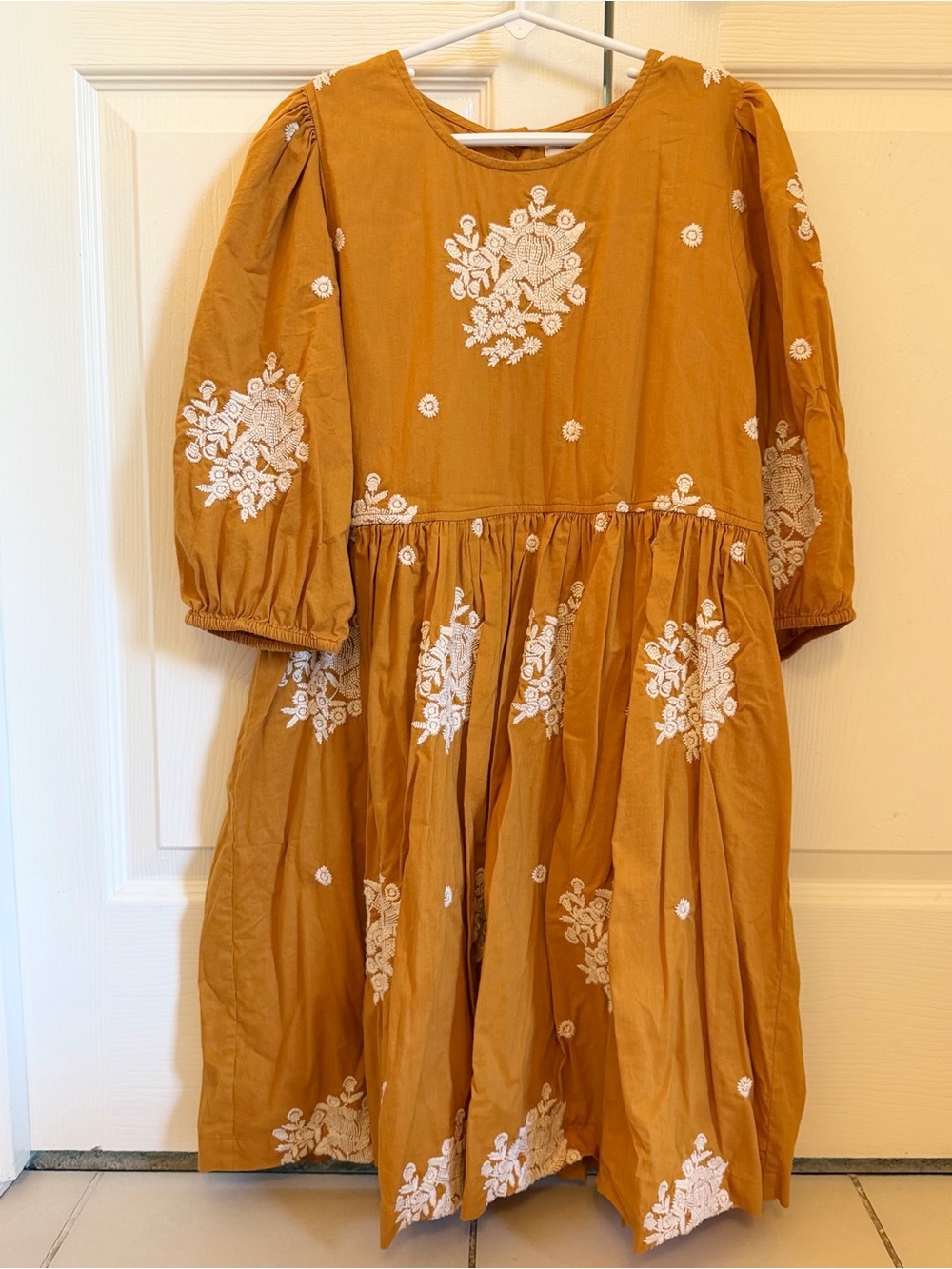 EUC Pink Chicken Girls Dress with White Floral Embroidery size 14